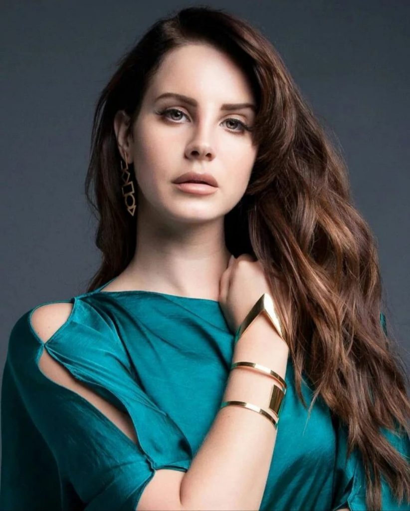 Lana Del Rey Wiki, Age, Height, Husband, Net Worth, Birthday, Biography & More